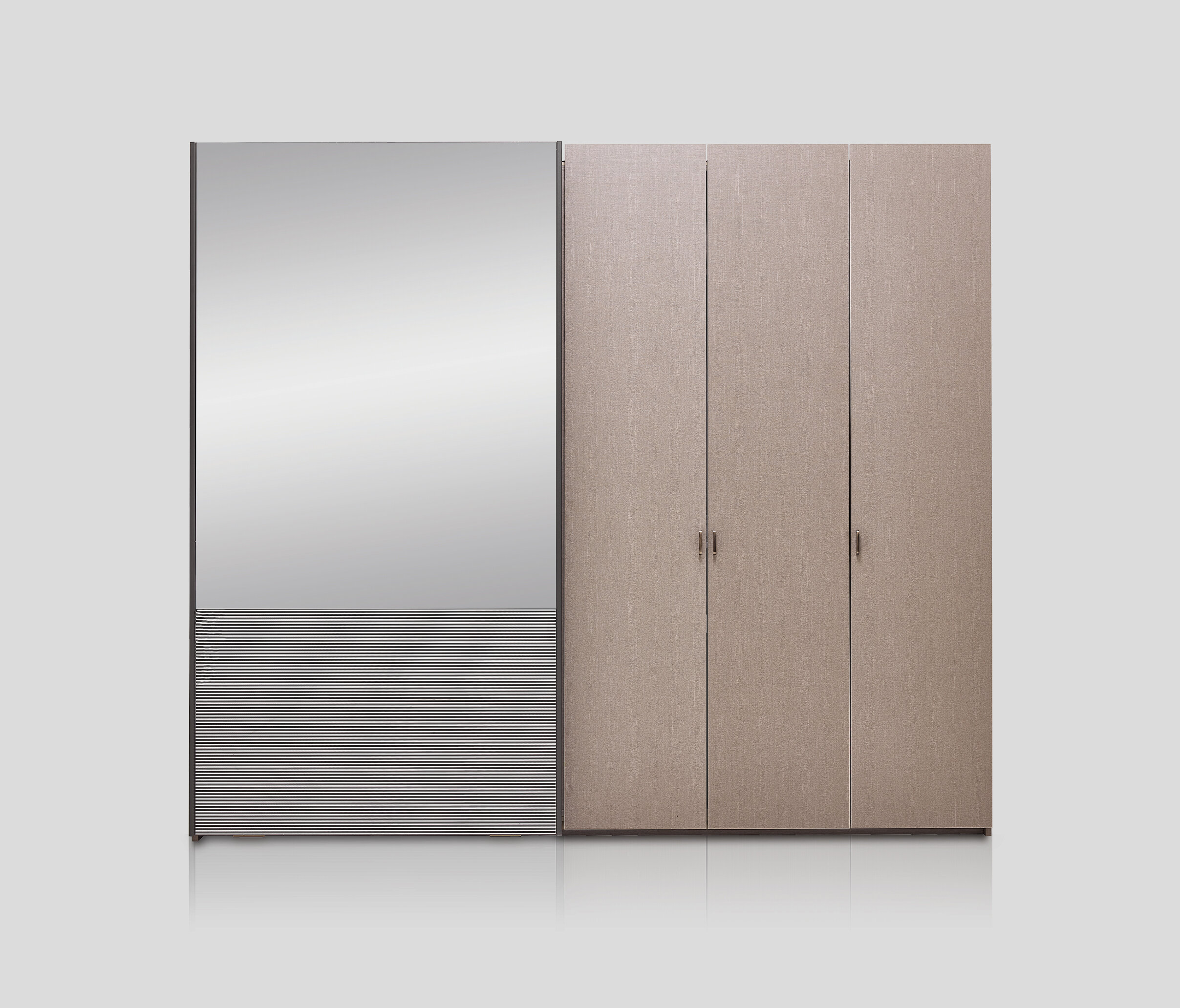 BERTA 260 CM HYBRED DOOR WARDROBE