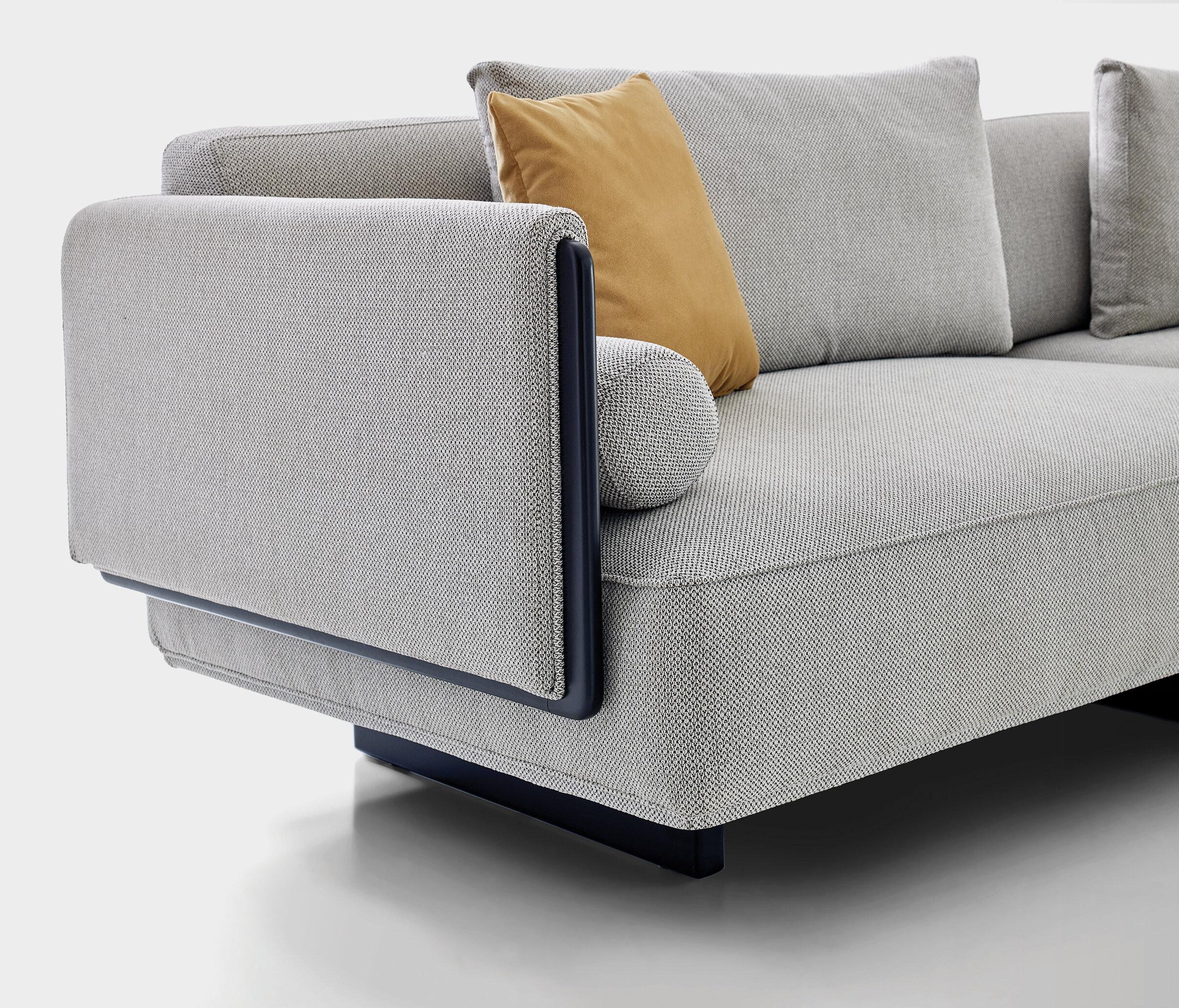 CANTON 3 SEATER SOFA - Image 9