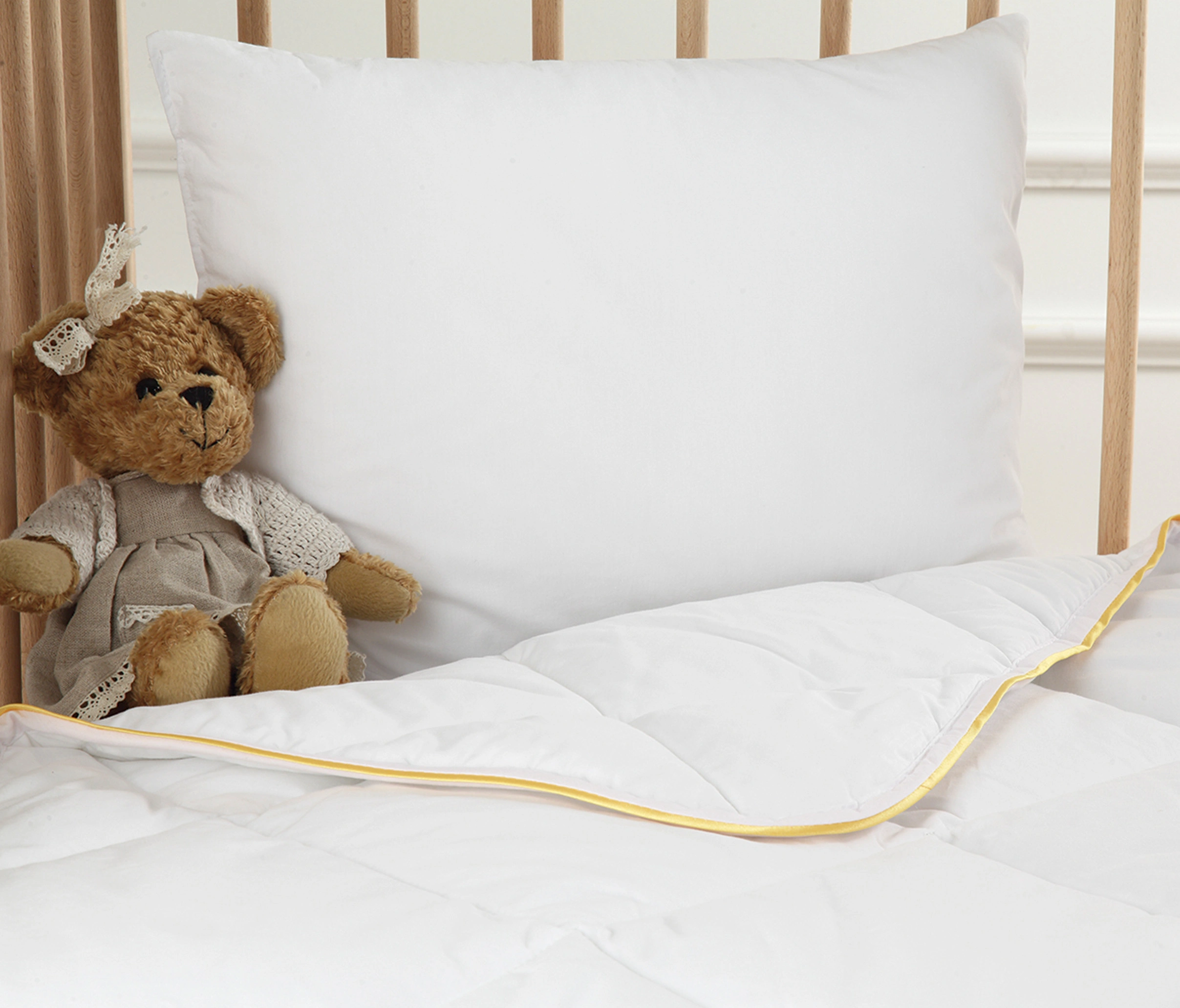 Dacron Hollofil Allerban Baby Pillow - Image 2