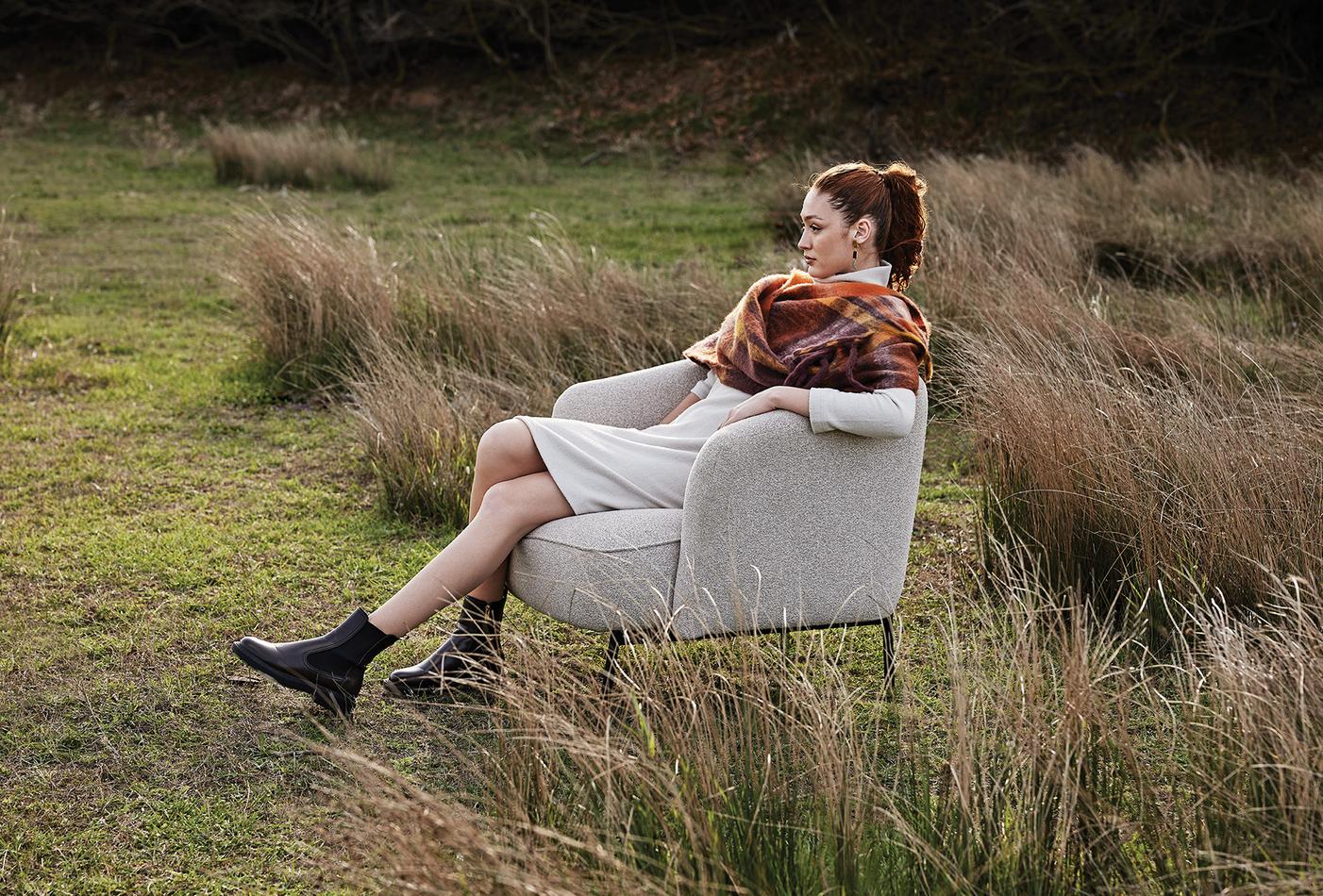 LOME ARMCHAIR - Image 3