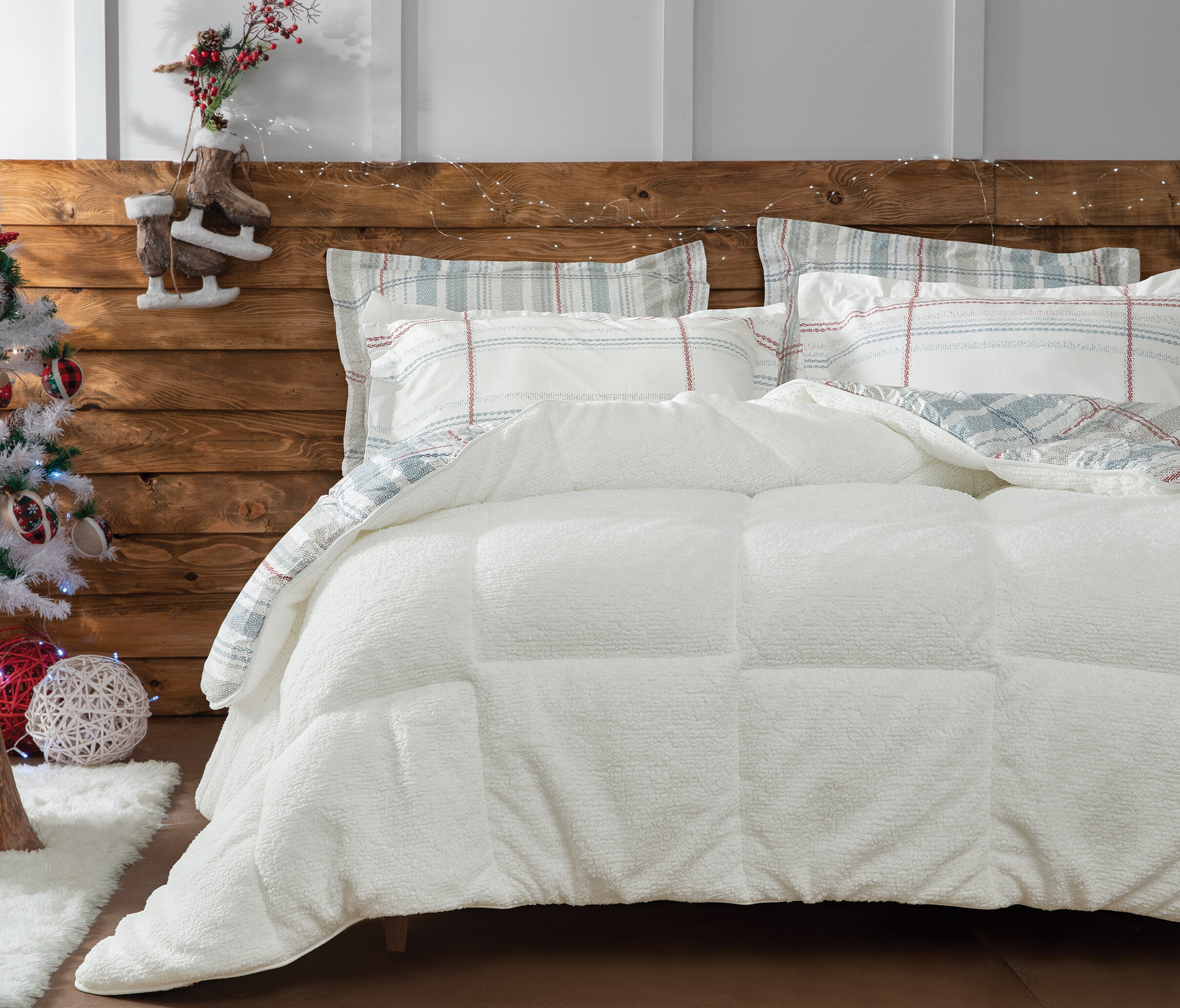 Queen Size Liam Triola Set - - Image 2