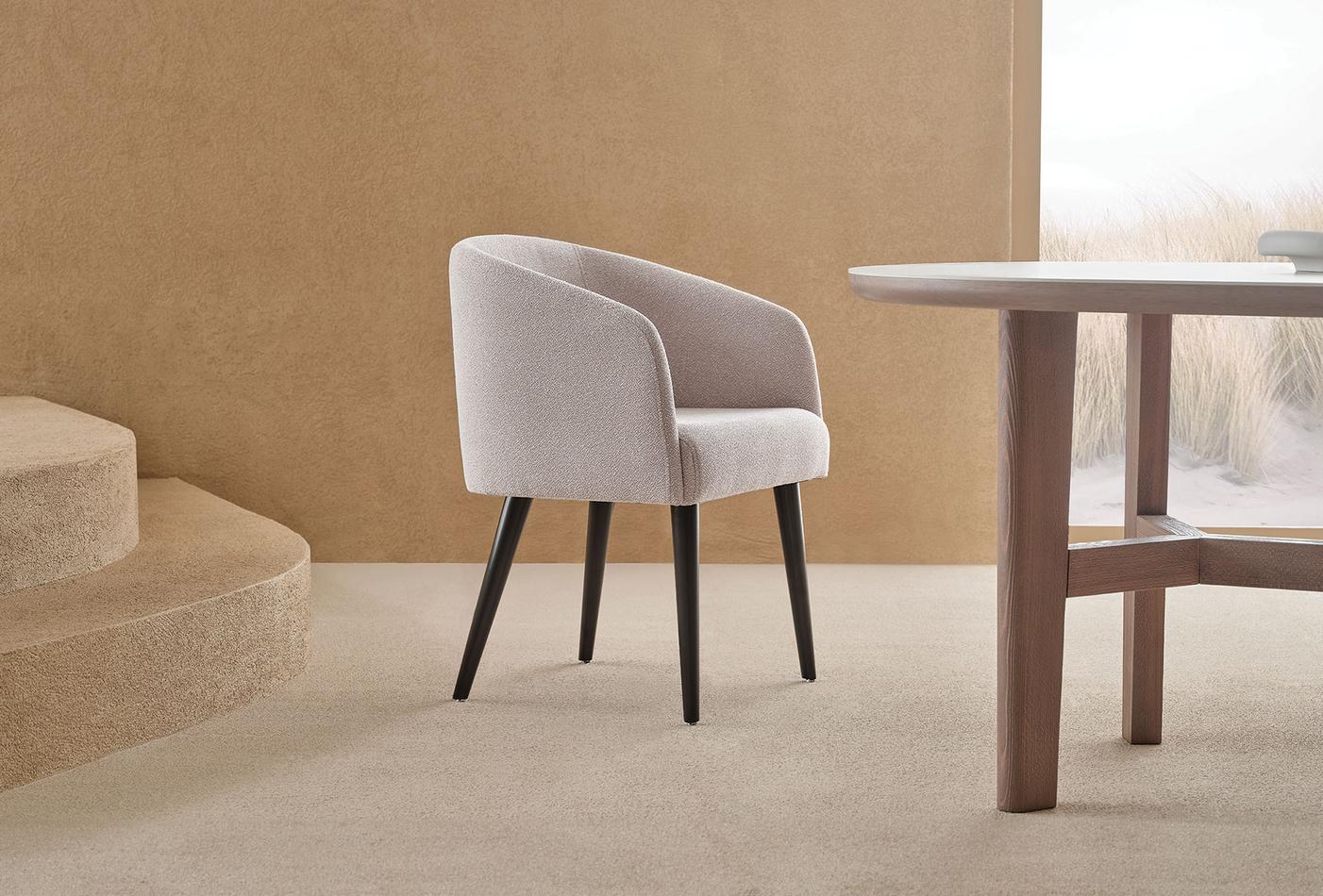 BOSTON CHAIR WITH WOODEN LEG GK:15205 - Image 2