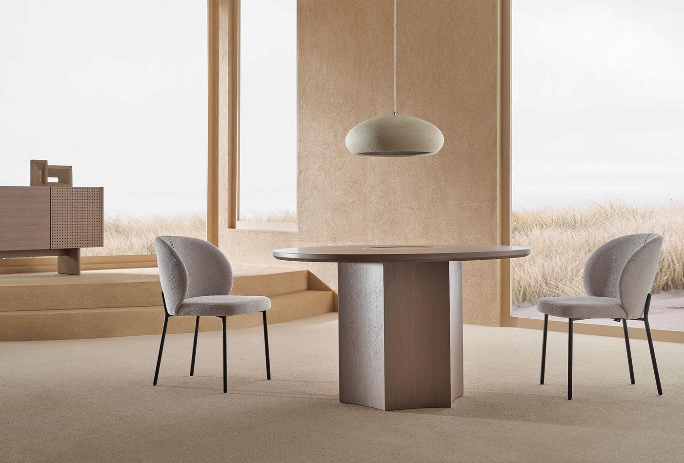 Boston Round Dining Table.. - Image 4