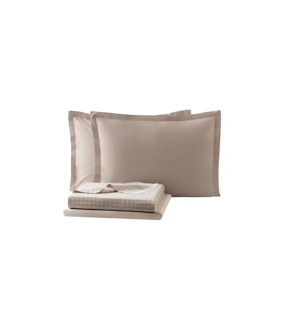 Queen Size Marita Pique Set - - Image 4