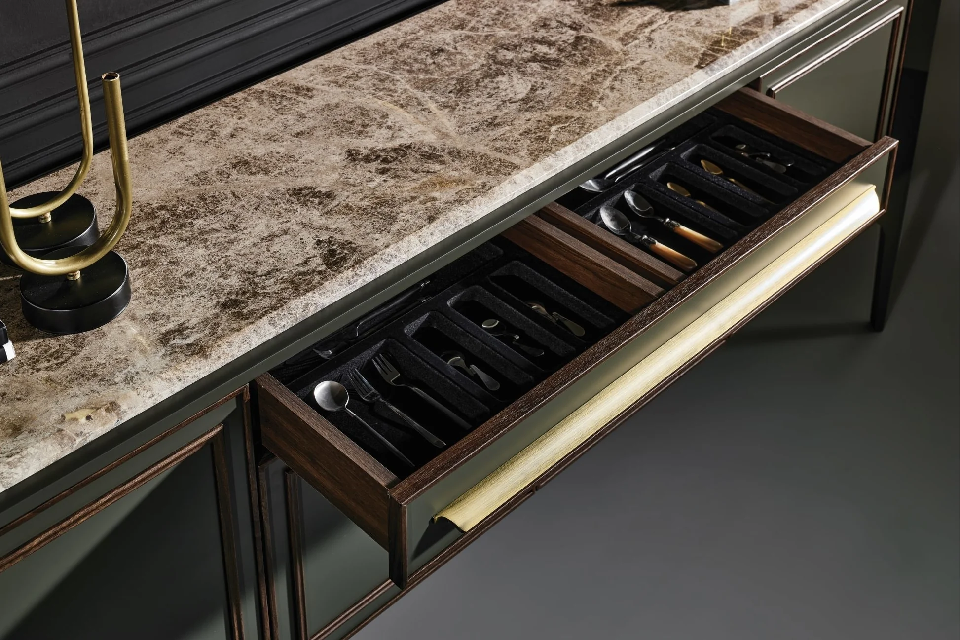 SIRONA SIDEBOARD (NEW) - Image 3