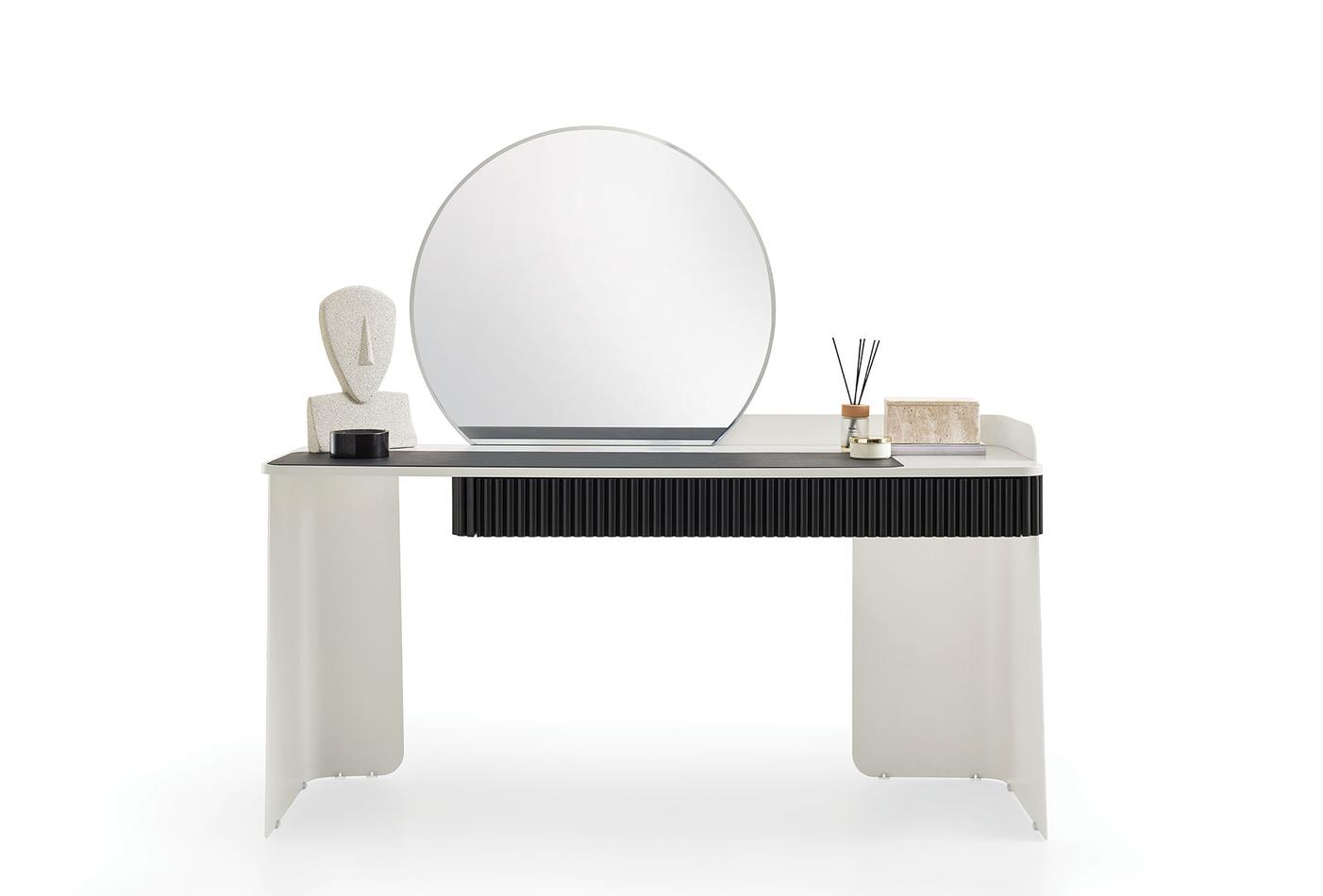 Delhi Vanity Table..