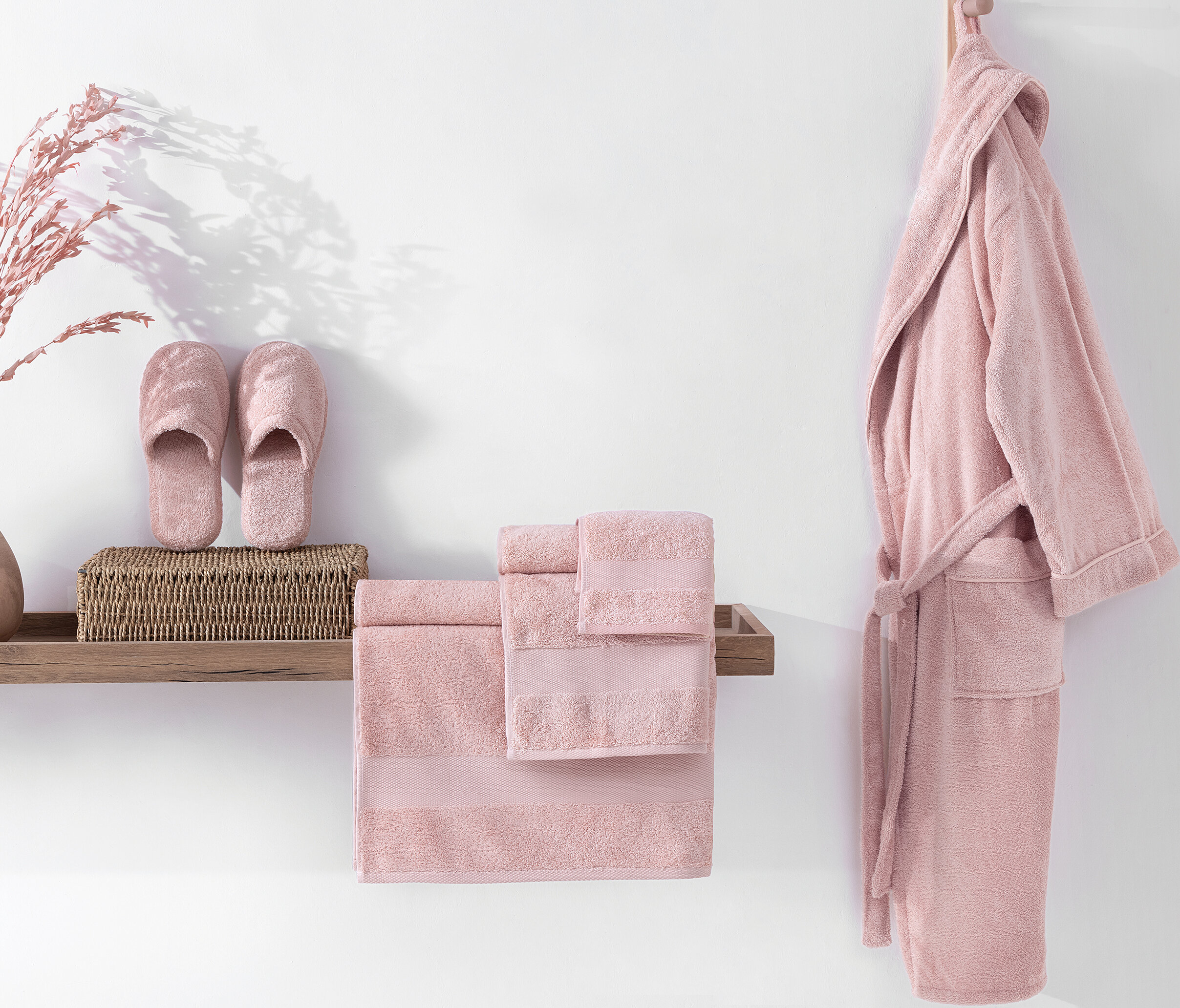 Essentials Bathrobe - Powder (XL)