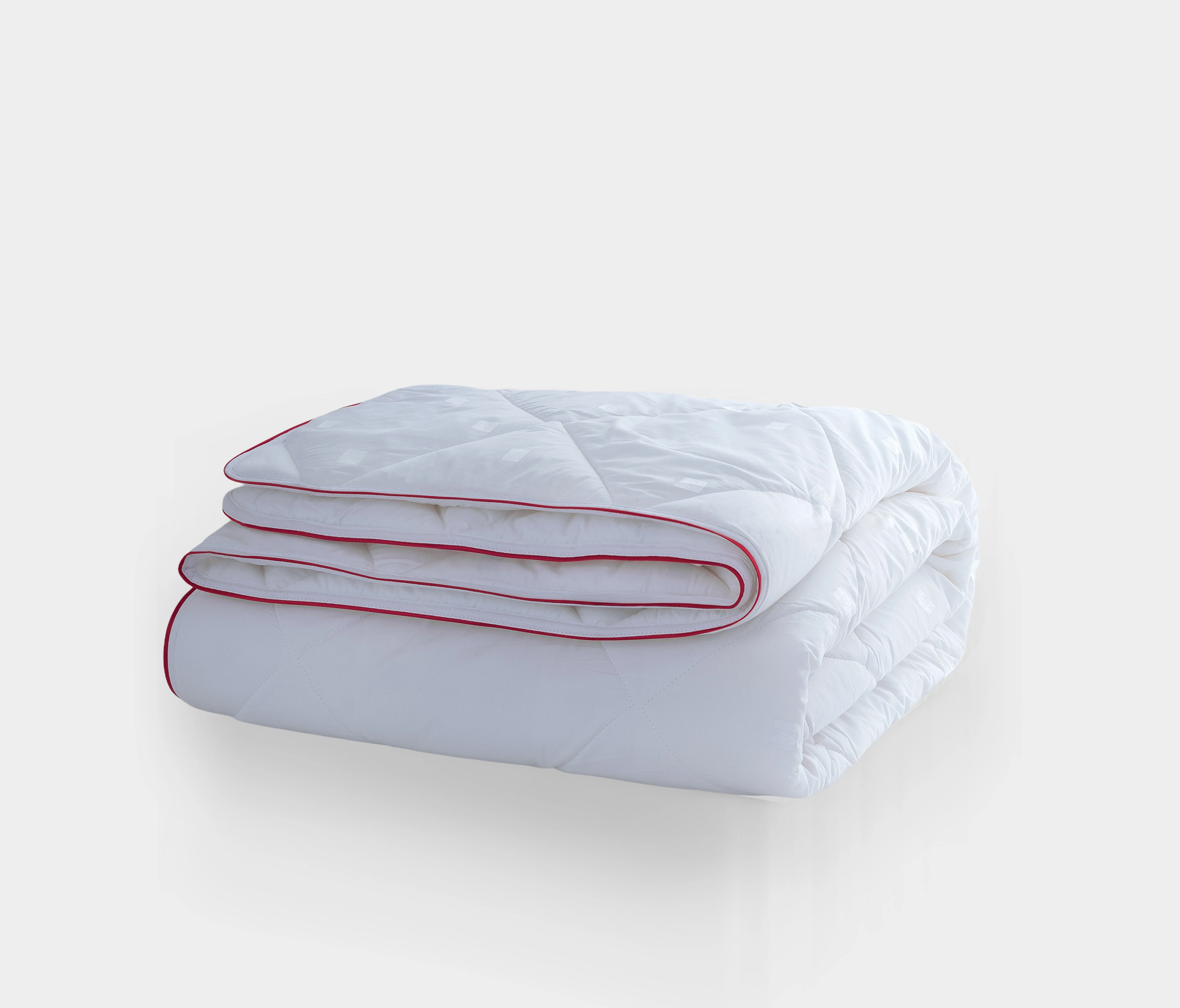 155X215 DACRON 95 QUILT